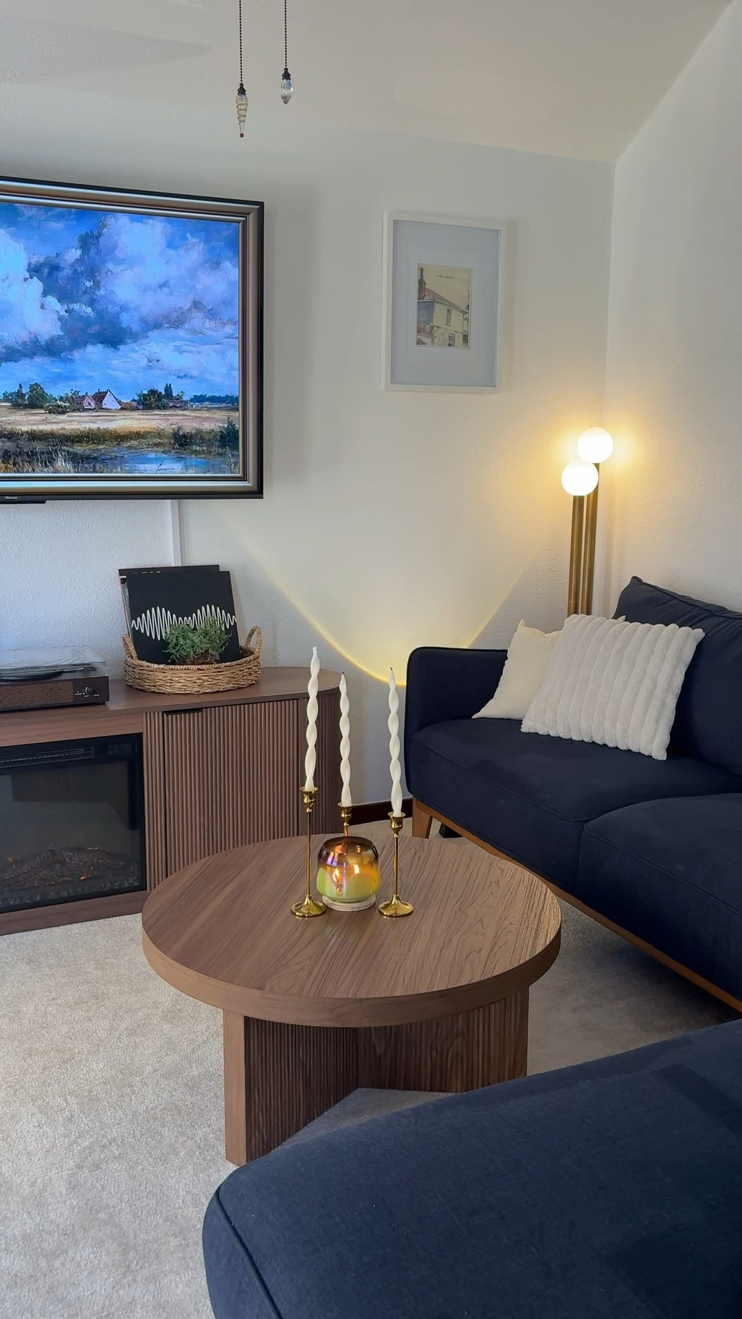 Cozy Living room makeover 🏡

#LTKFamily #LTKHome #LTKFindsUnder100