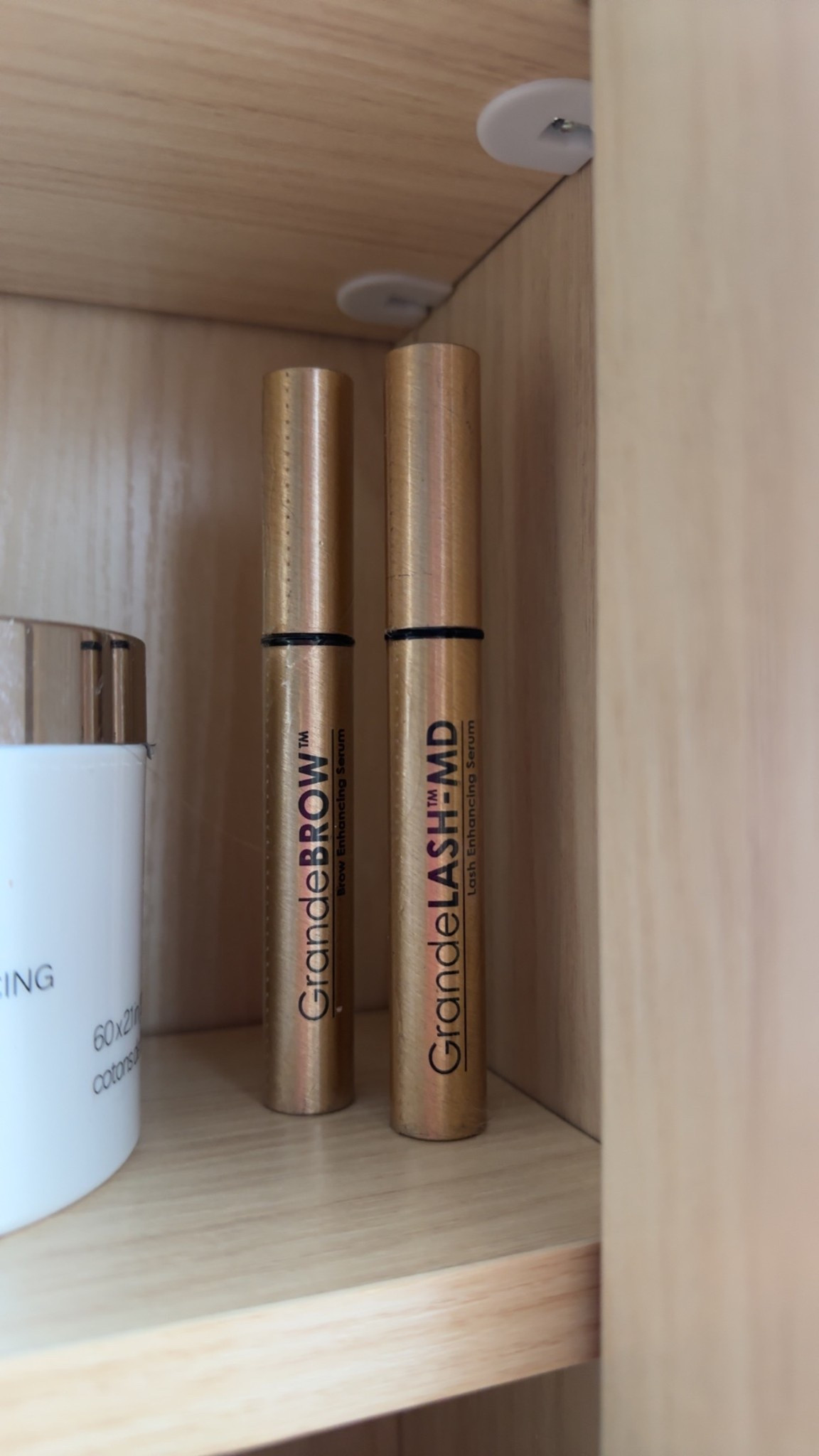 the lash and brow serum I use 💗 

#LTKselfcare #LTKgrwm #LTKmorningroutine