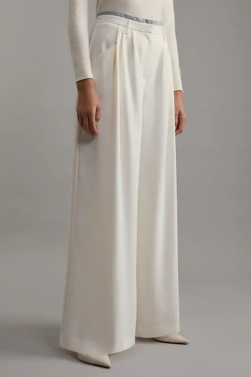 Karen Millen Pleat Detail Wide Leg Pants in Ivory at Nordstrom, Size 4 | Nordstrom