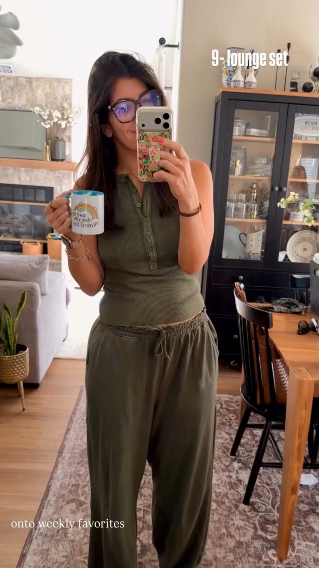 onto weekly favorites  9- lounge set