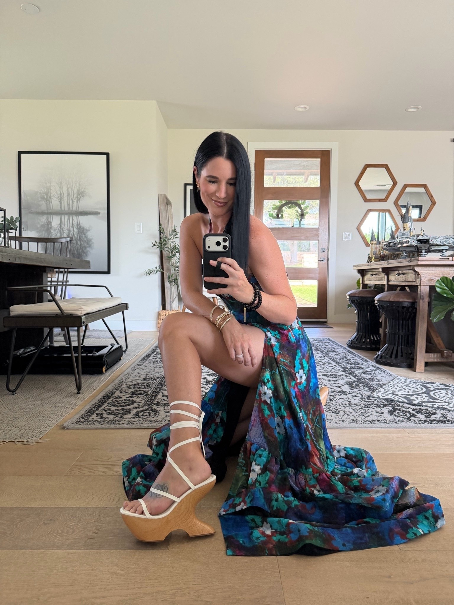 Just noticed my @AKIRA dress is on major sale for $77 from $111! I’m in the small. And my strappy platform sandals are on sale for $62 from $90! They run true to size.

#LTKSaleAlert #LTKOver40 #LTKTall
