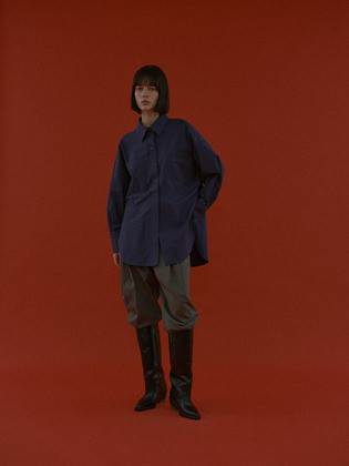 PINTUCK CHINO PANTS (2COLORS) | (주)더블유컨셉코리아/W Concept(KR)