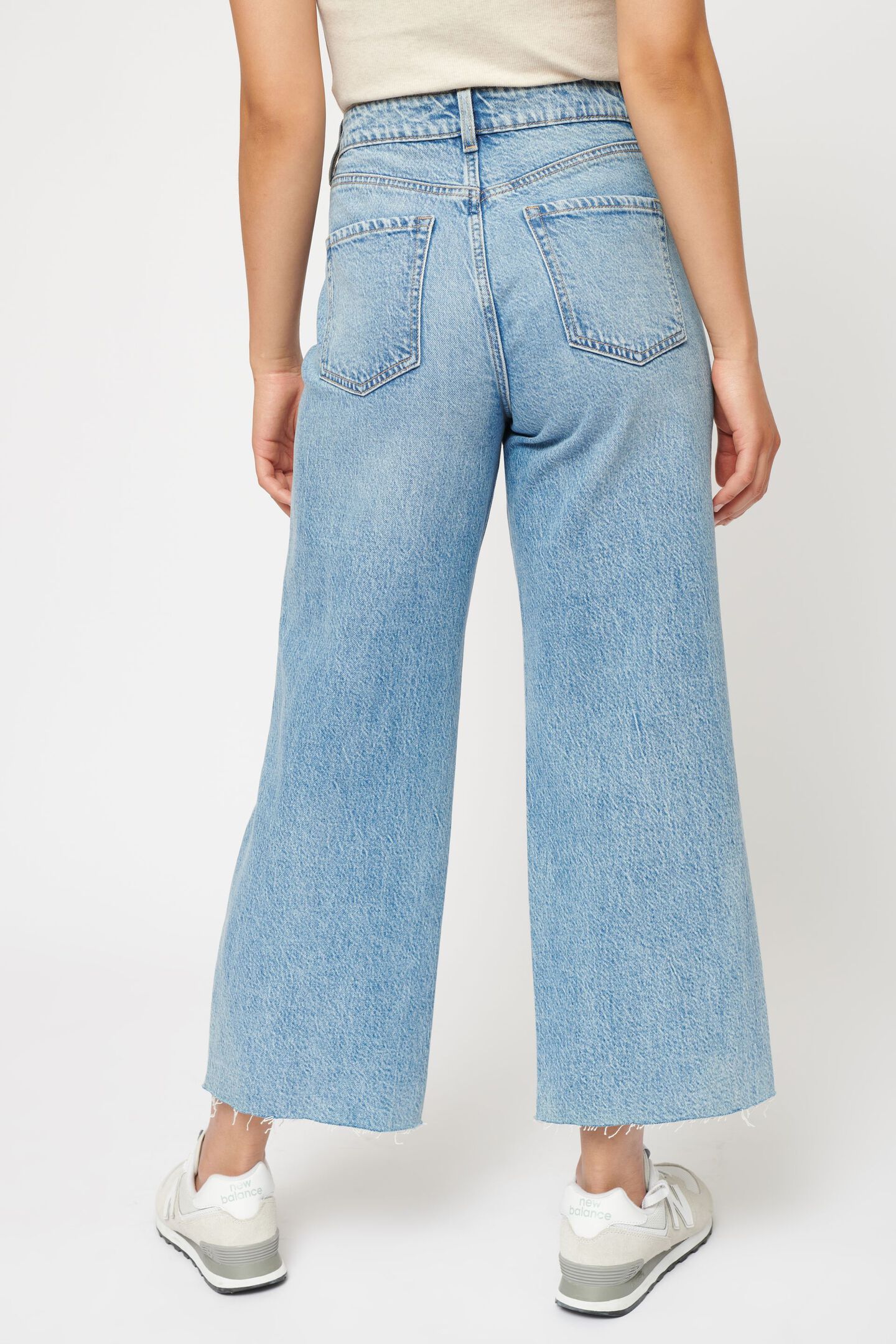 ETHOS | Tyra Cropped Wide Leg Jeans | Dynamite Clothing