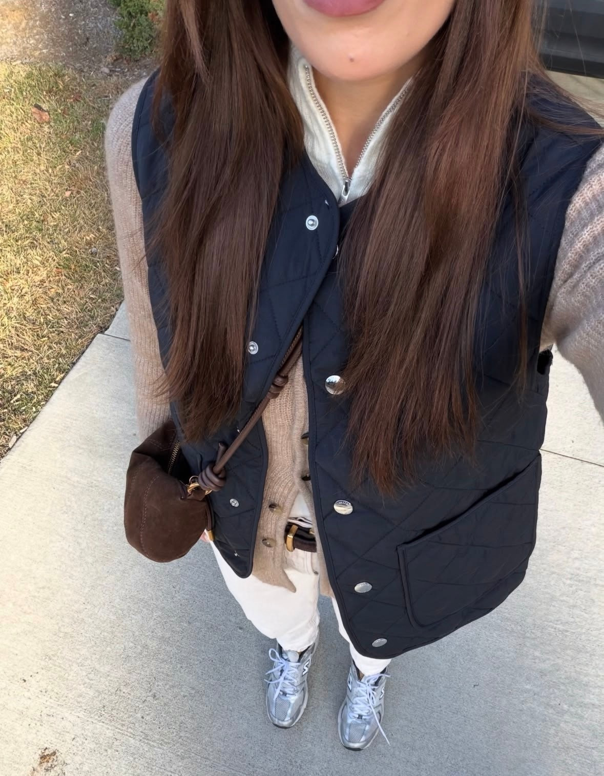 The perfect layers to keep warm and fashionable in the cold🤎