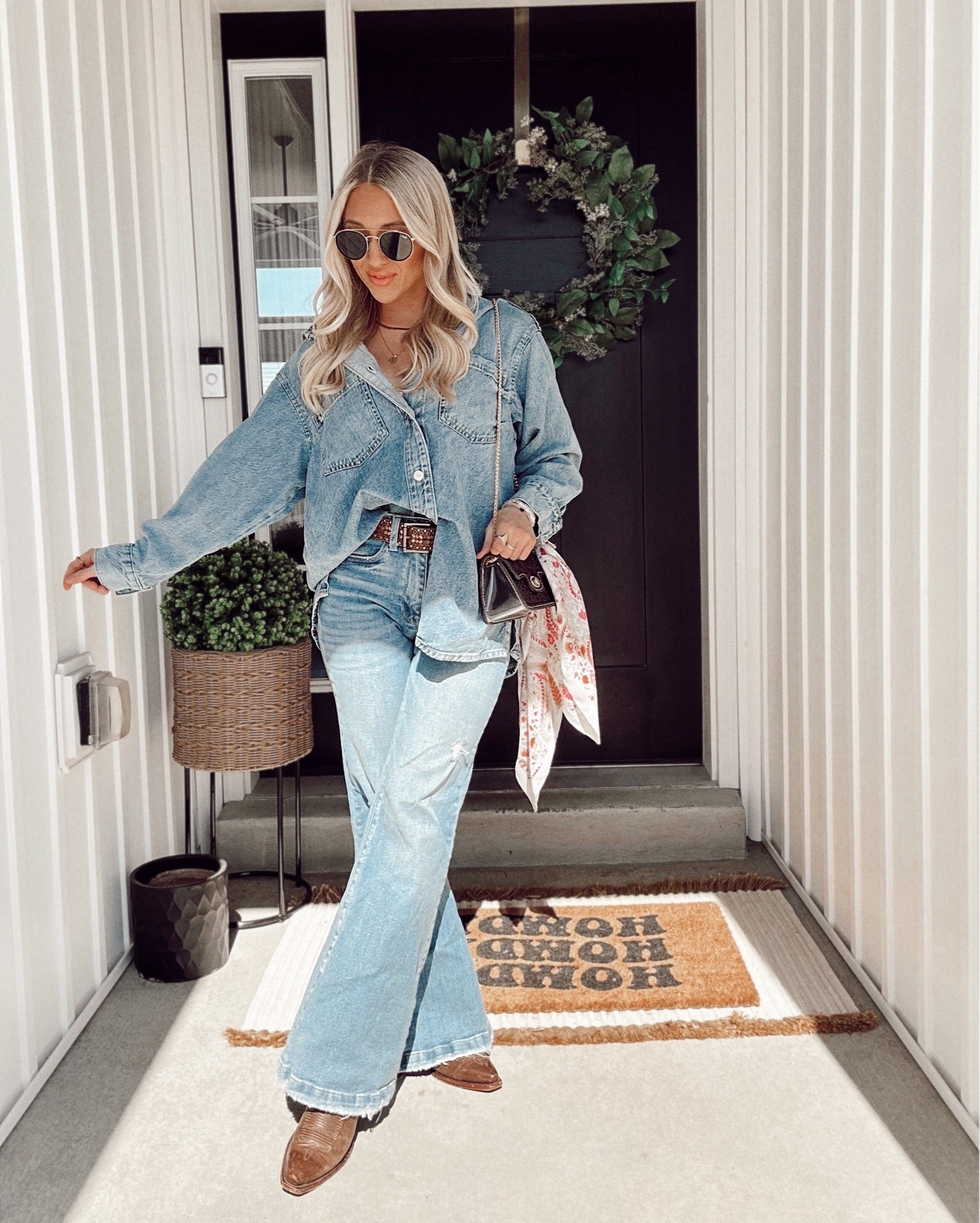 Denim on denim fit 🌾🤠#LTKFindsUnder100 



#LTKgrwm #LTKSpringSale #LTKootd
