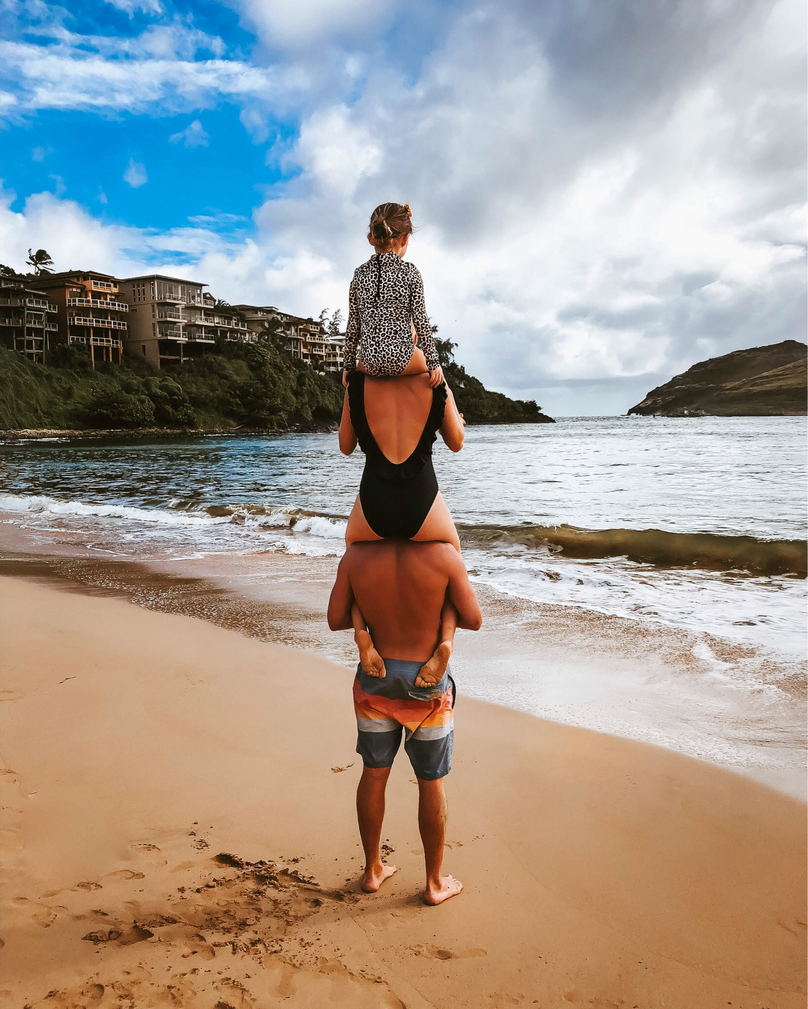 Family Vacation 🌴

Mens Swimwear, black swimsuit, mom swimsuit, women’s swimsuit, one piece swimsuit, girls swimsuit.

#LTKFamily #LTKSwim #LTKMens