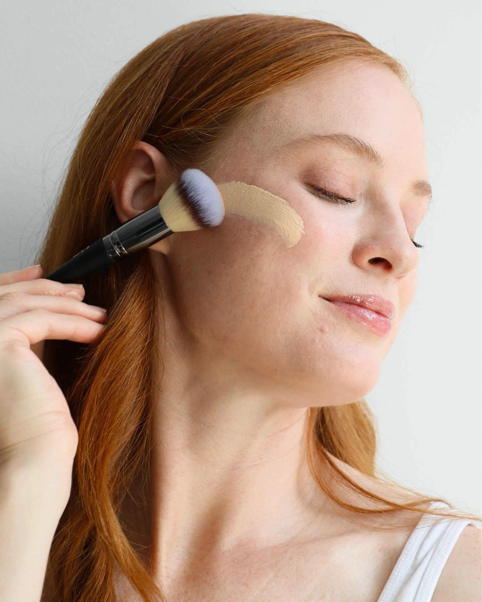 Trying IT cosmetics matte cc cream and lip gloss 💋

#LTKBeauty #LTKFindsUnder50