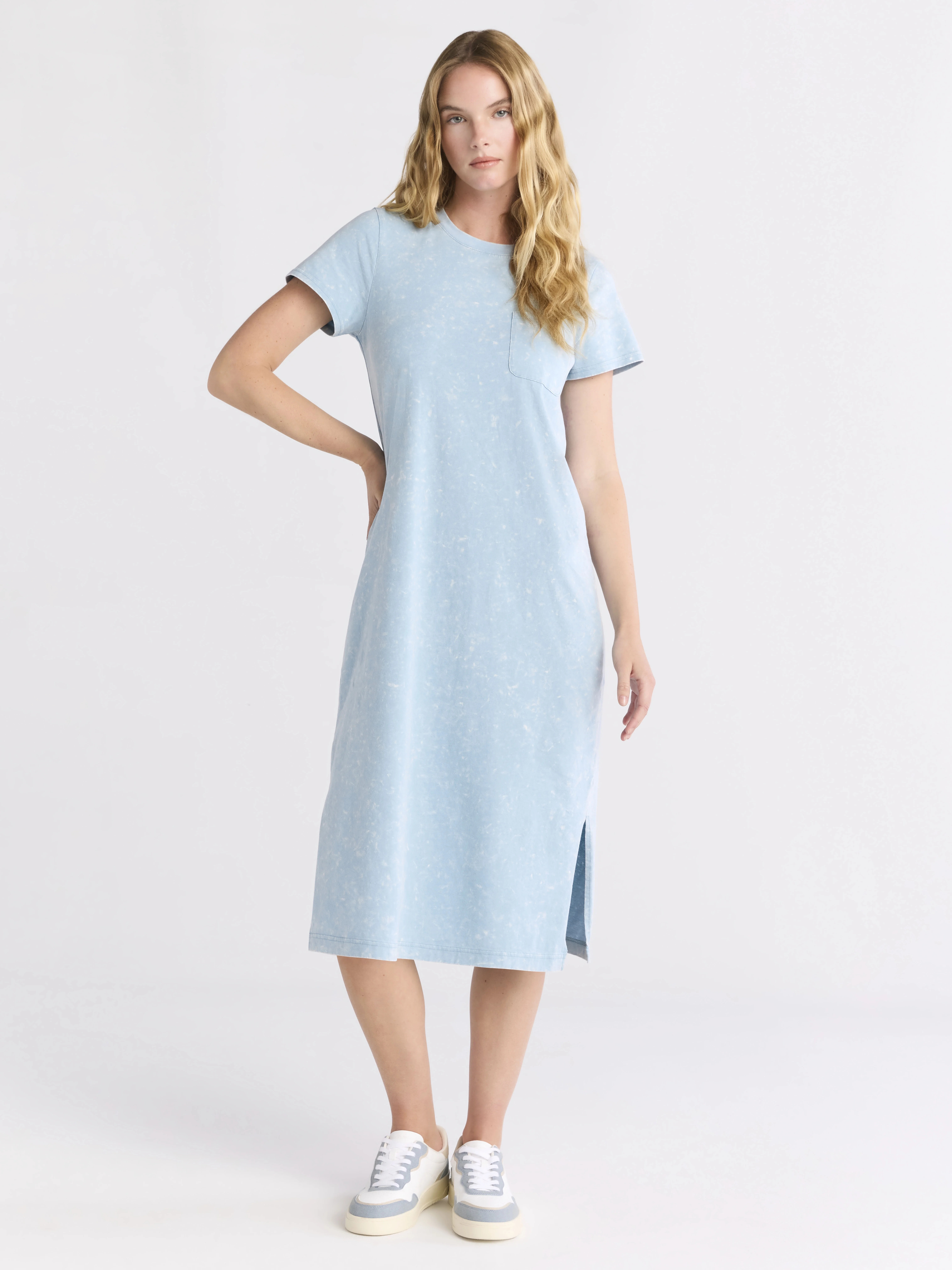 Time and Tru Women's Midi T-Shirt Dress with Short Sleeves, Sizes XS-XXXL | Walmart (US)