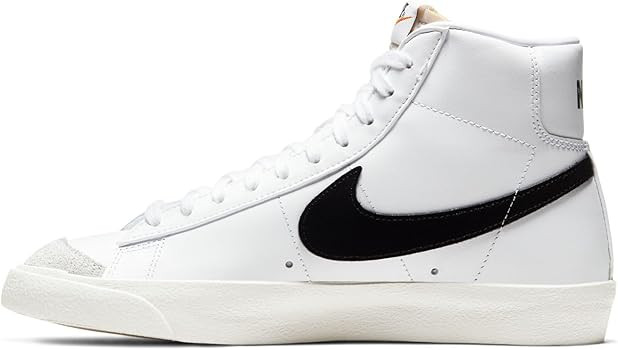 Nike Women's Blazer Mid '77 Sneaker | Amazon (US)