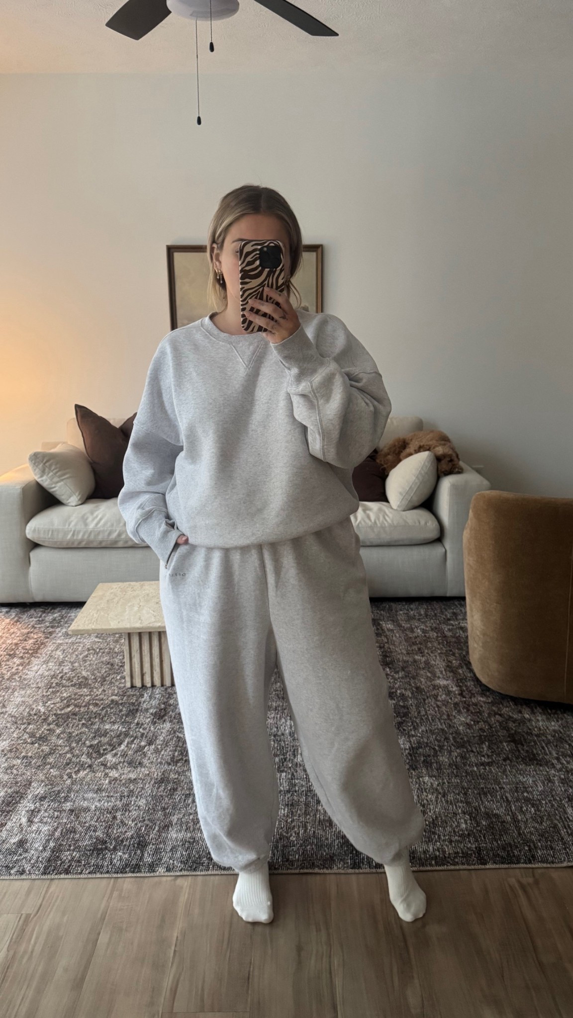 Aerie fit today! Didn’t get a full body pic of the entire fit but linked it below 🤍