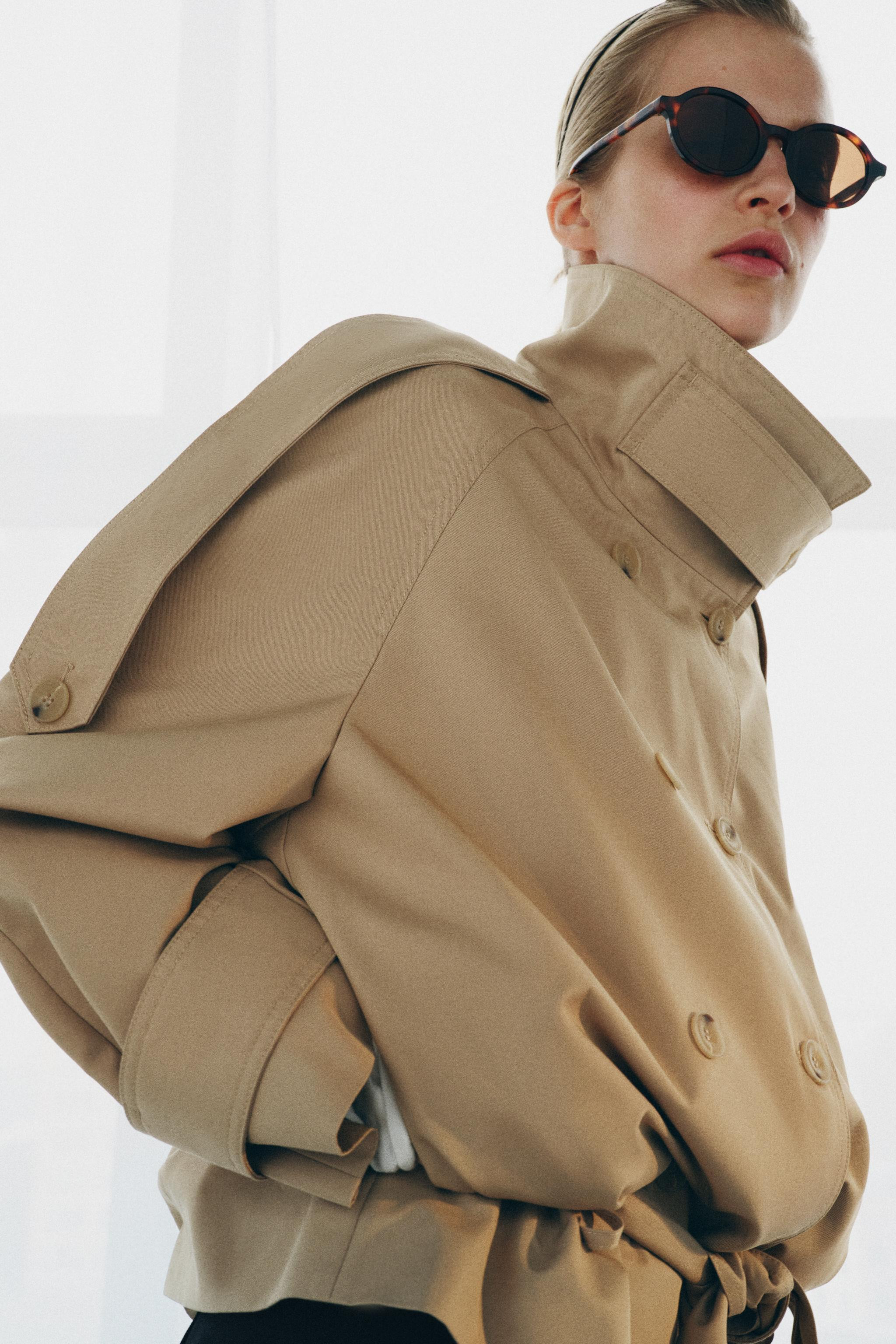 ZW COLLECTION SHORT HIGH-NECK TRENCH COAT | Zara UK