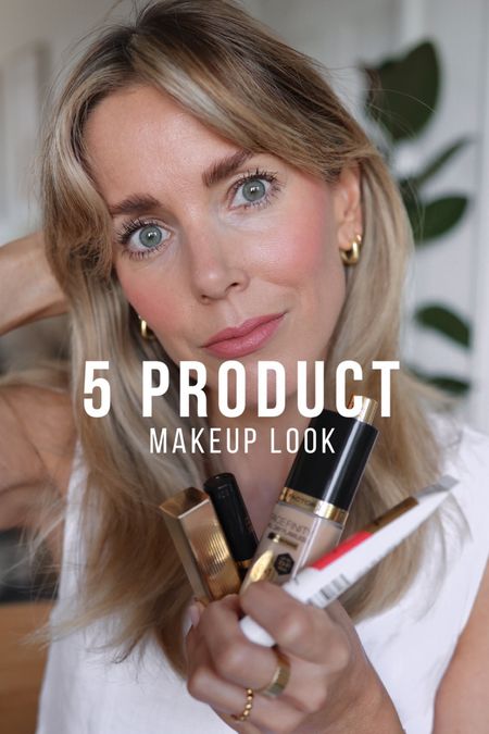Maxfactor makeup 

Blush - coral
Brows - dark brown
Lipstick - toasted almond 

#LTKbeauty #LTKeurope #LTKSeasonal