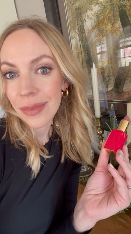 One of my most-worn everyday lip colors 💄 Shade is ‘Thank you for the Flowers’

#LTKVideo #LTKbeauty #LTKfindsunder50