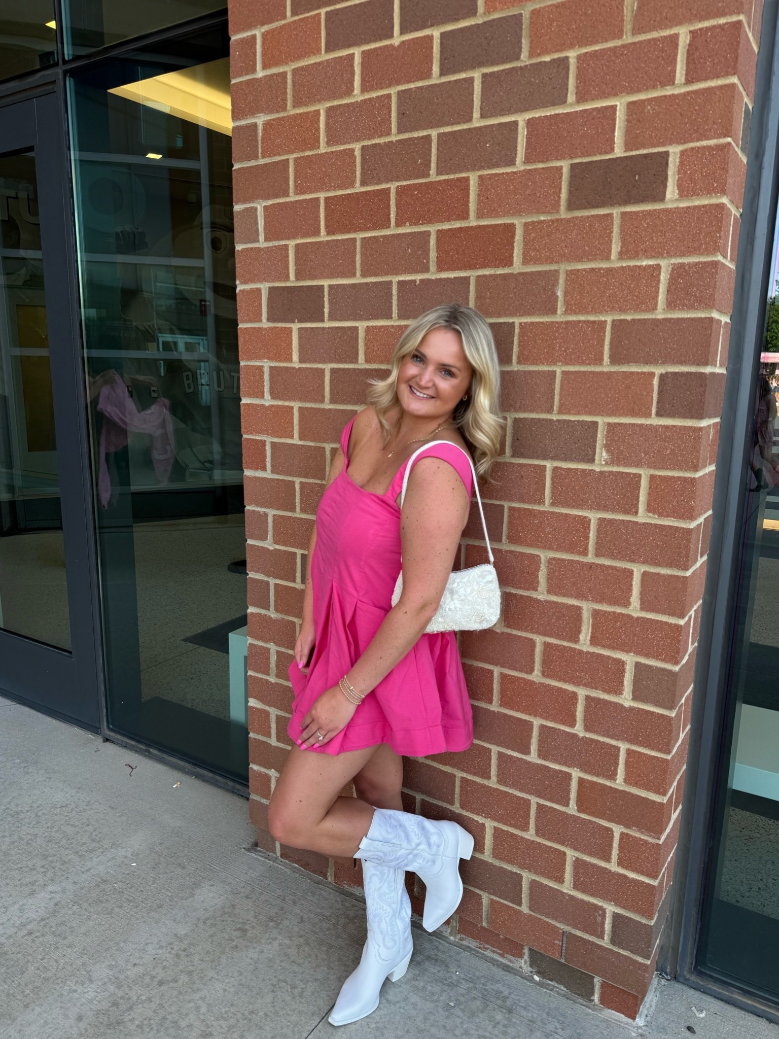 Megan Moroney! 🩷🤠

#LTKootd #LTKdayinmylife #LTKgrwm