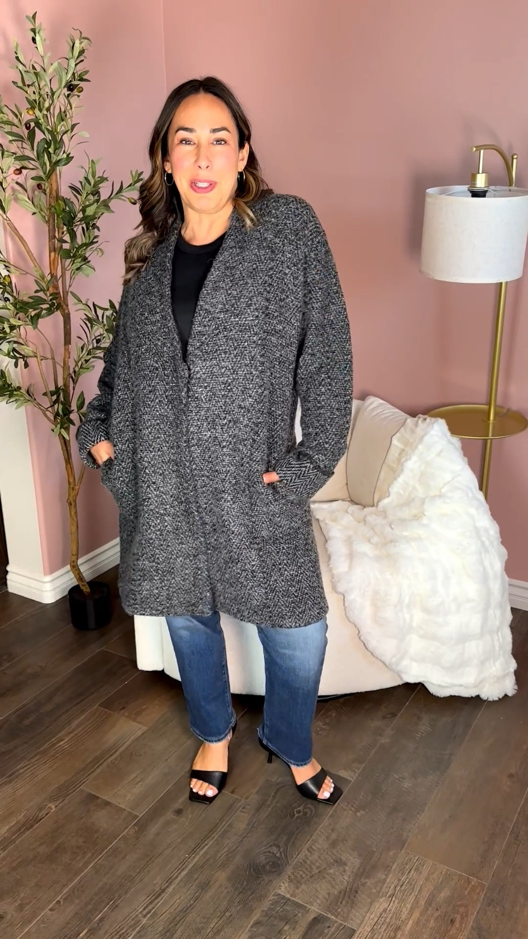 Here is a great sweater coat! It feels like I'm wearing a blanket but it looks put together!

#LTKStyleTip #LTKSeasonal #LTKU