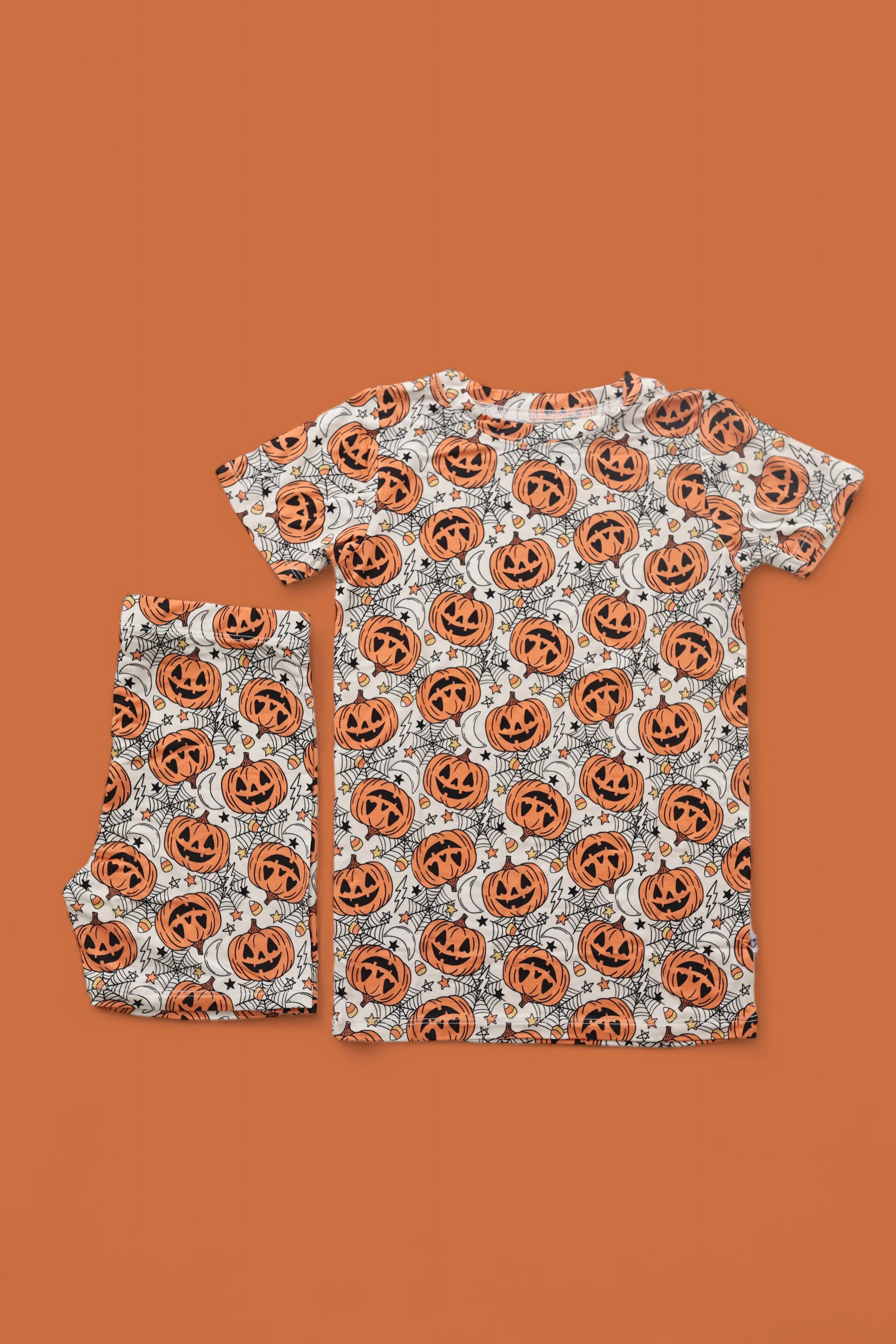 WICKED WEBS DREAM SHORT SET | Dream Big Little Co.
