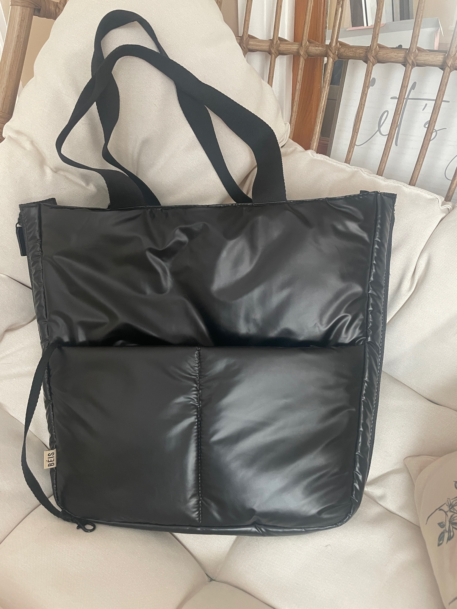 The best travel bag 


#LTKunder100 #LTKitbag #LTKtravel