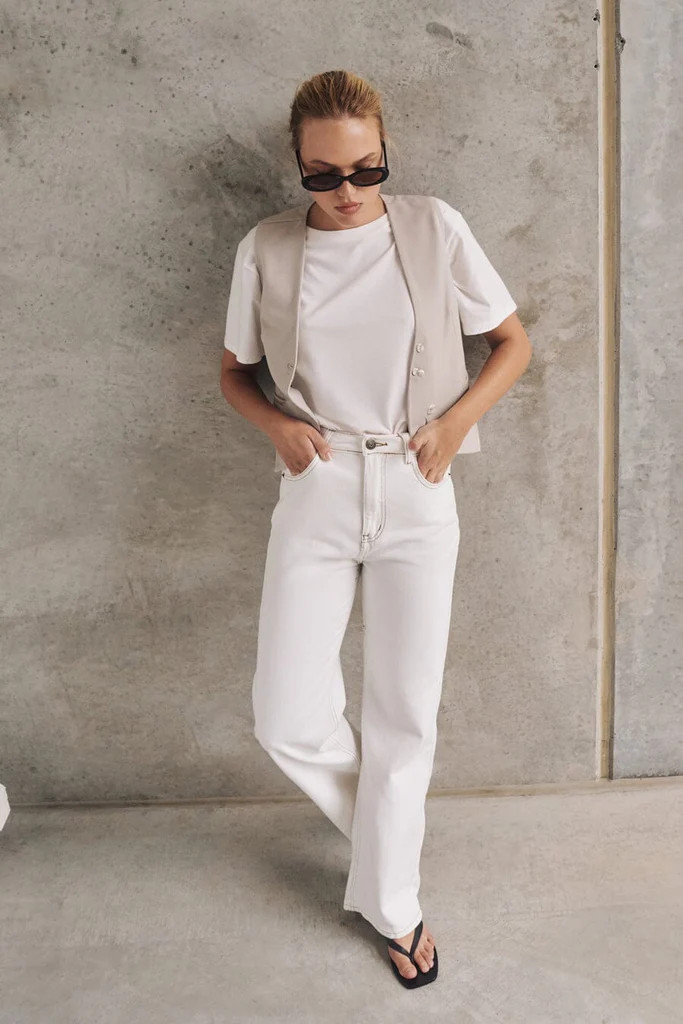 ALEXA OFF WHITE HIGH RISE STRAIGHT JEAN | DISSH