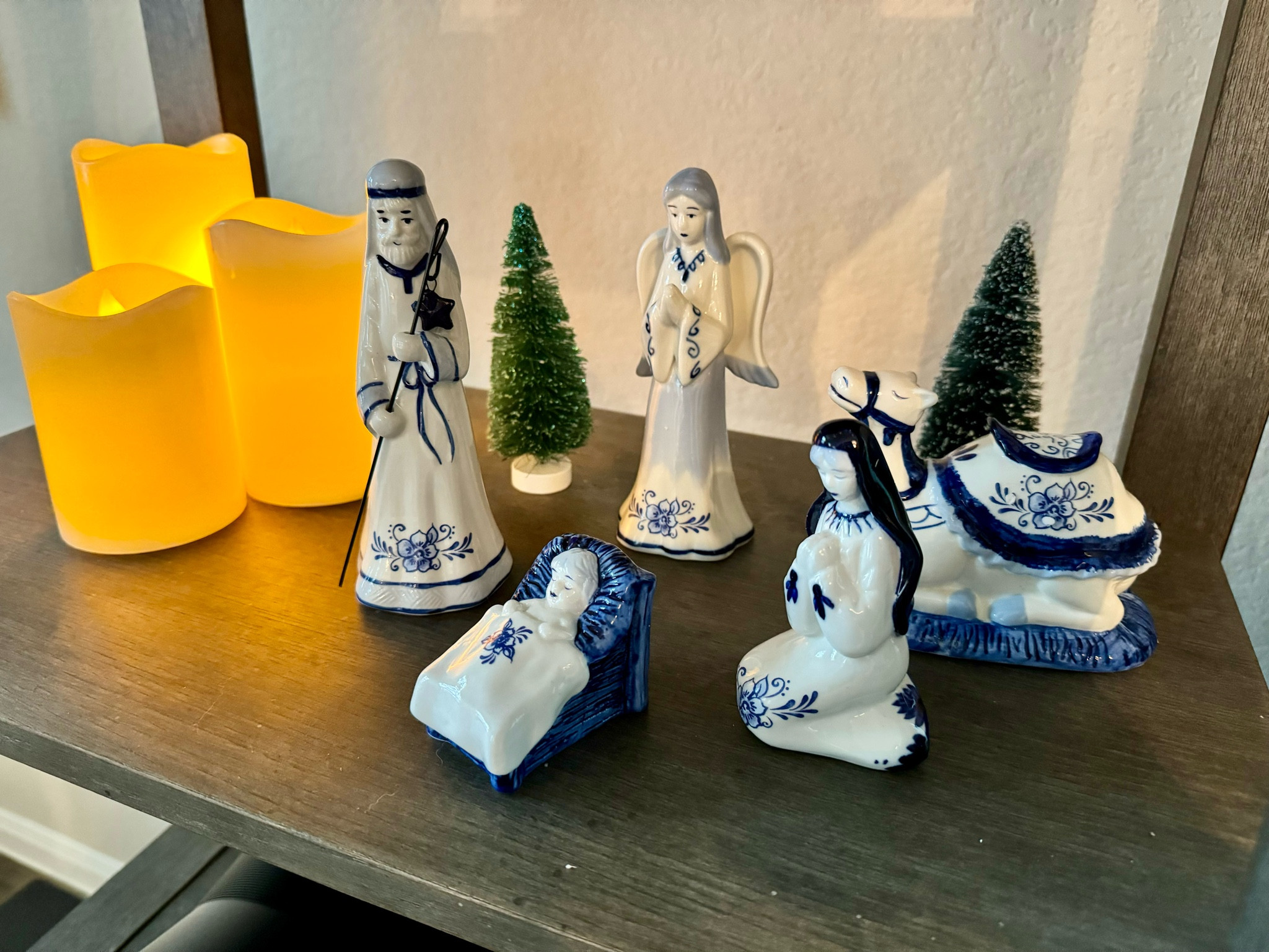 Tis the season 🙏🏻🌲

#LTKfamily #LTKSeasonal #LTKHoliday