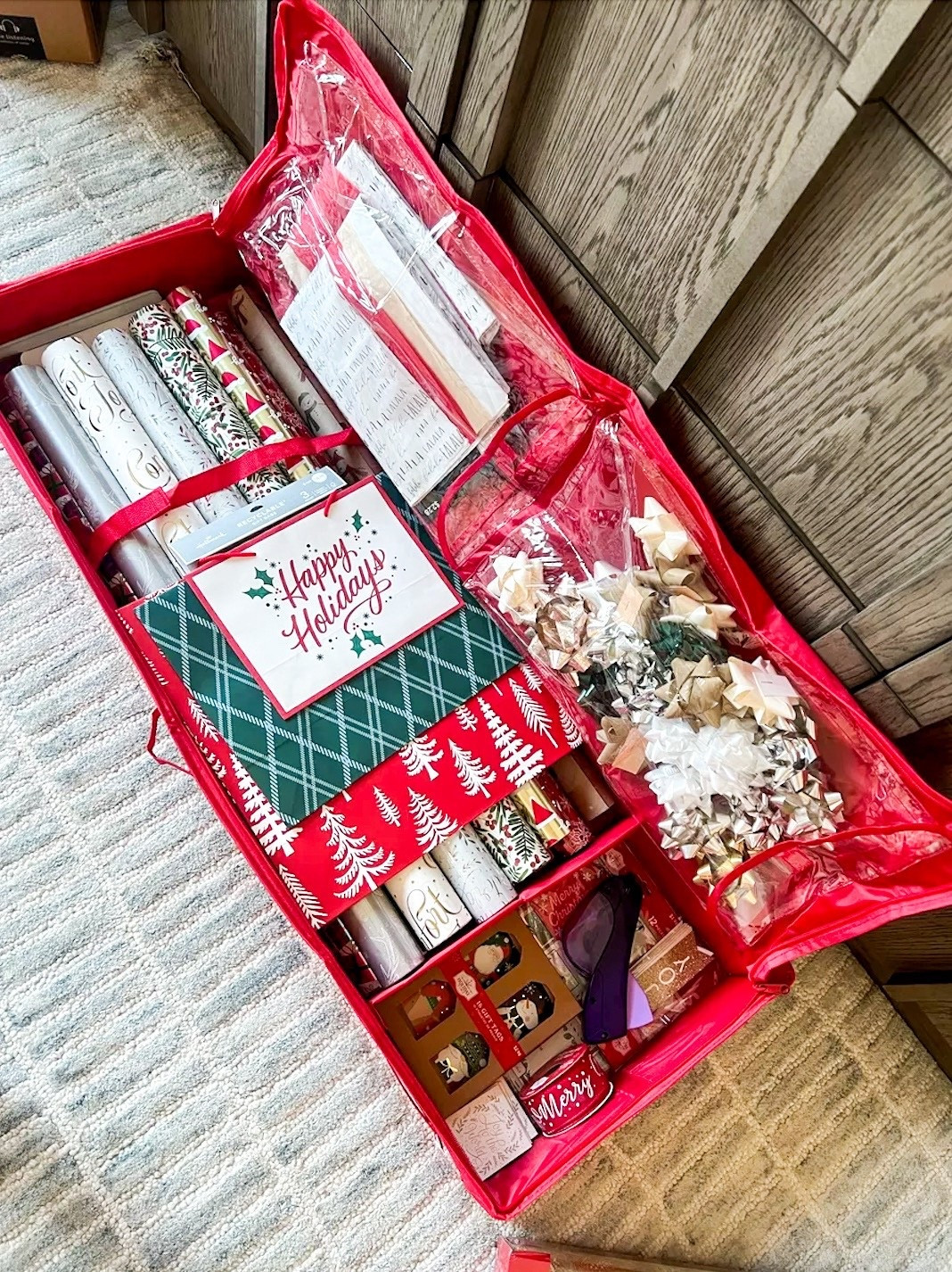 Gift wrapping essentials! 


#LTKFindsUnder50 #LTKHome #LTKHoliday