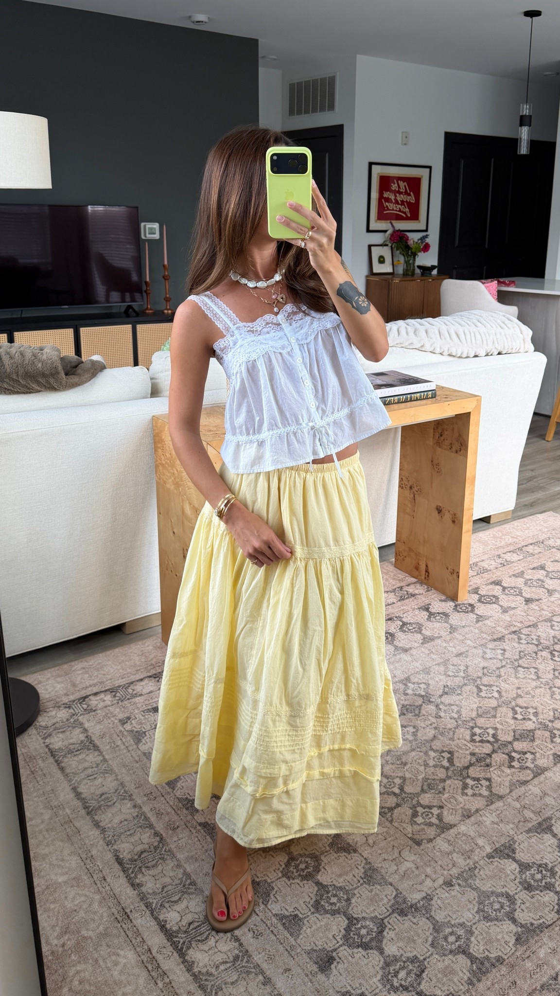 Maxi skirt: XS short
Lace-trim cami: XS

@abercrombie  #AbercrombiePartner