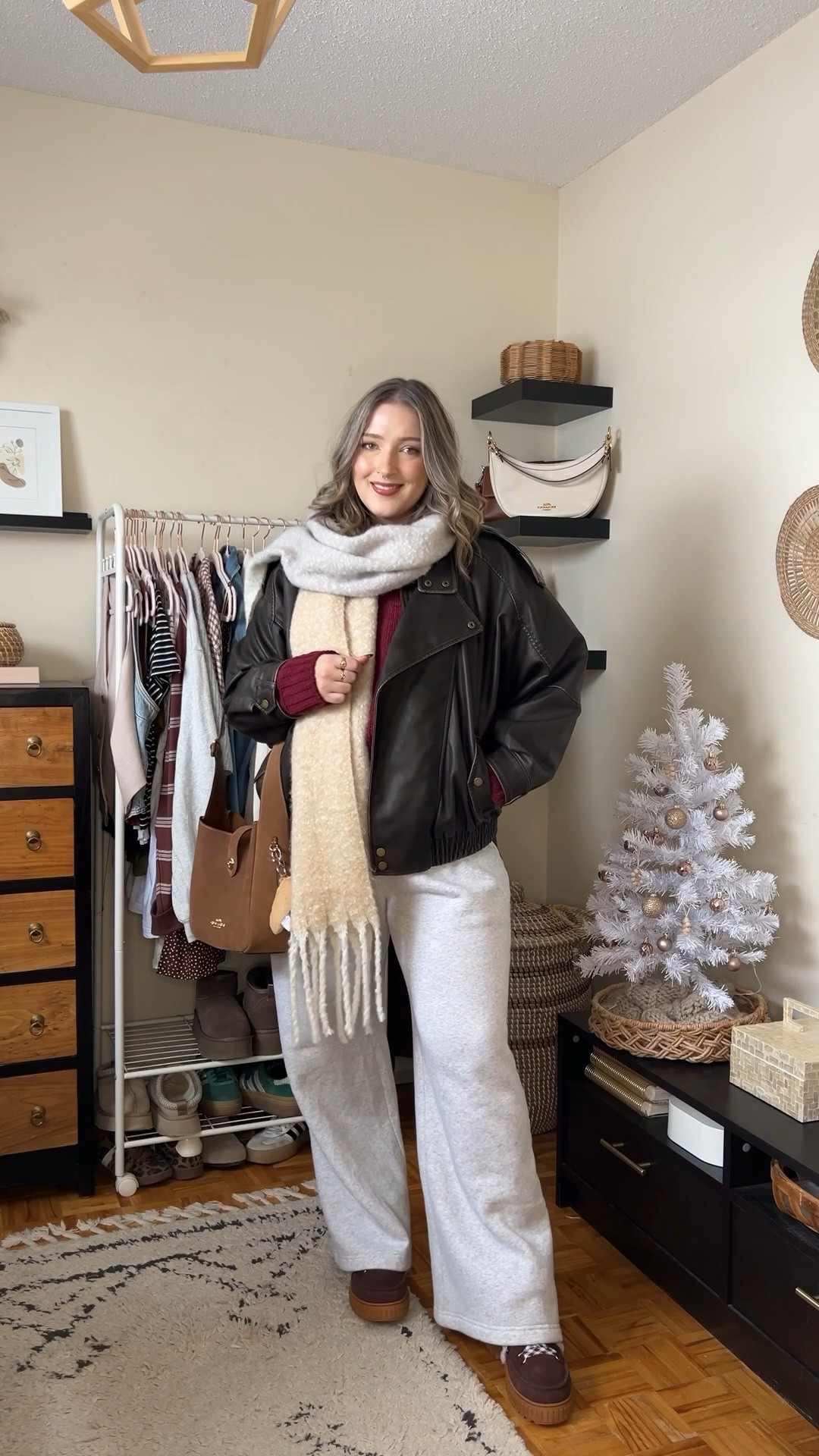 Comfy casual winter outfit! Wearing my usual size L in the wide leg sweatpants, burgundy chenille sweater, white tee, and oversized leather jacket. Sorel snow boots are waterproof and so cozy, consider sizing up if you plan to wear thick socks. Linked similar scarves


#LTKsale #LTKmidsize #LTKwinter