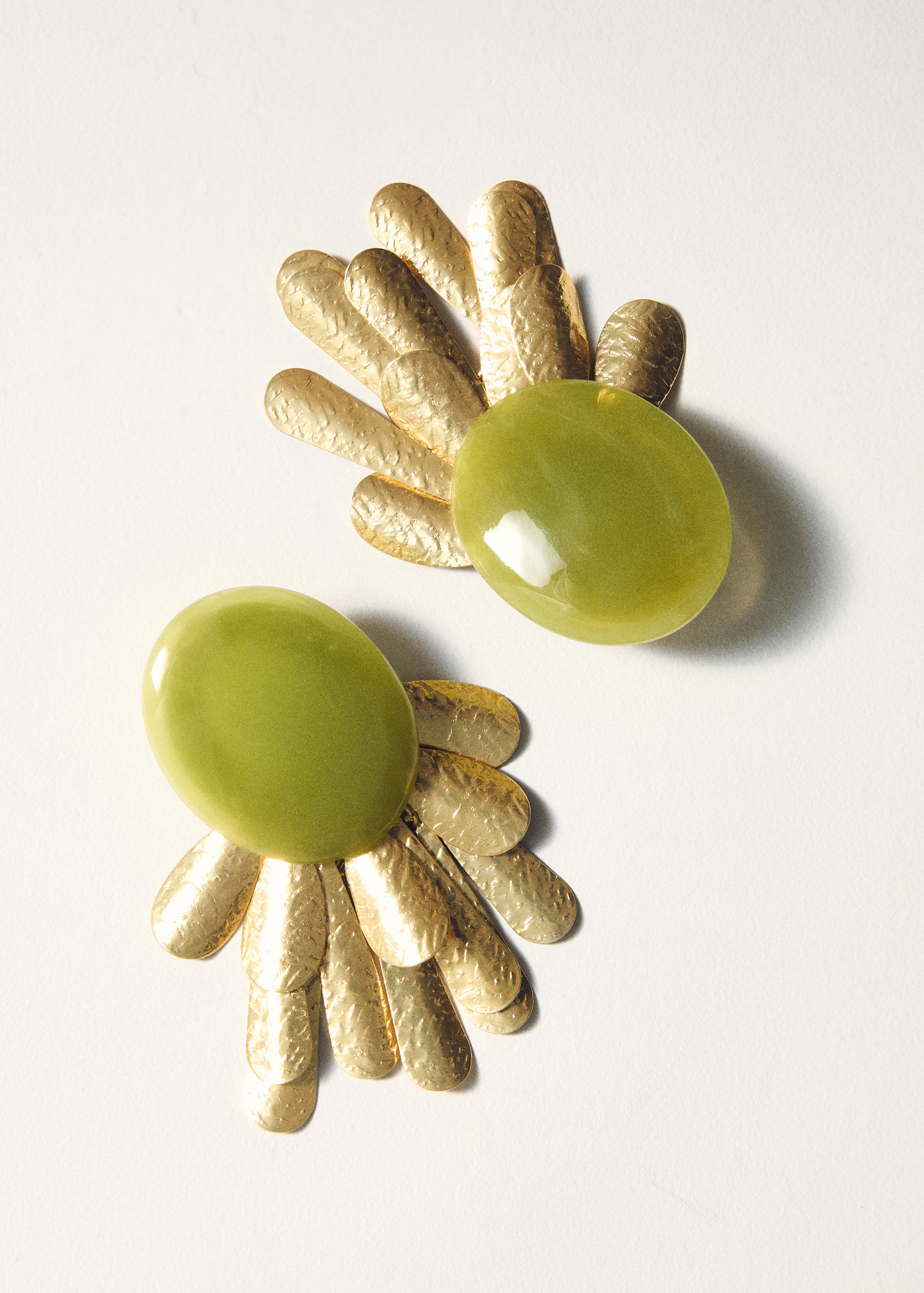 Circular waterfall-design earrings - Women | MANGO USA | Mango (US/MX/AU)