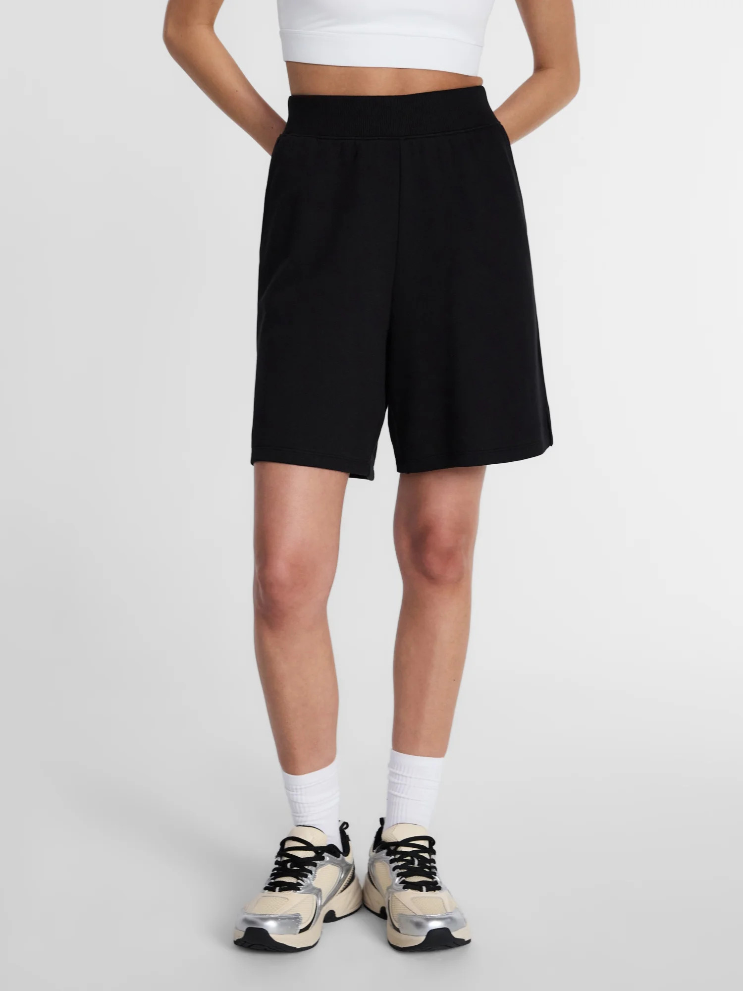 Athletic Works Women's and Women's Plus Bermuda Shorts, 7'' Inseam, Sizes XS-4X | Walmart (US)