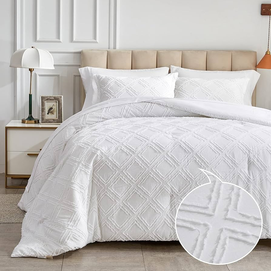 7 Pieces Tufted Bed in a Bag Queen Comforter Set with Sheets White, Soft and Embroidery Shabby Ch... | Amazon (US)