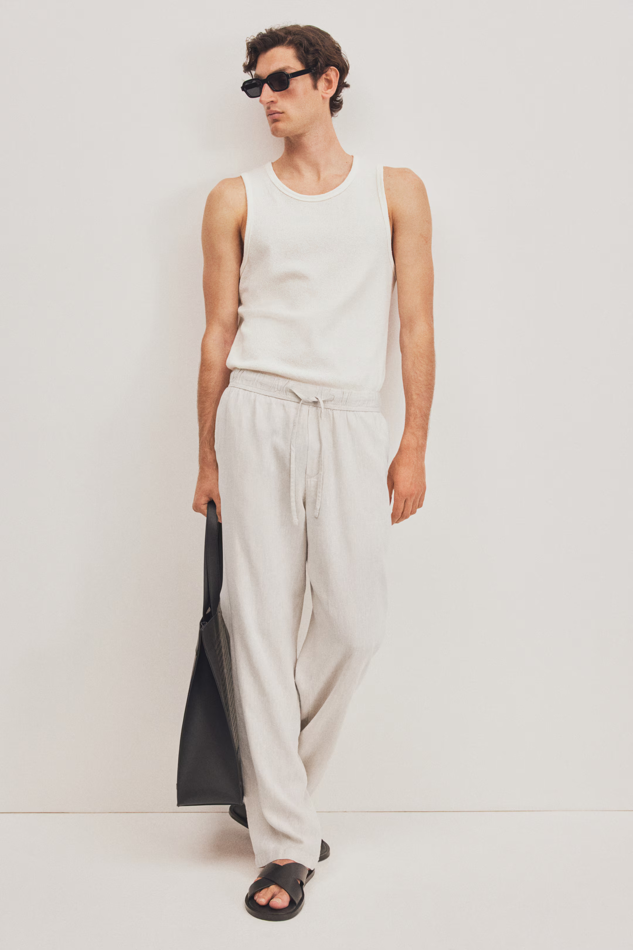 Relaxed Fit Linen-Blend Pants | H&M (US + CA)