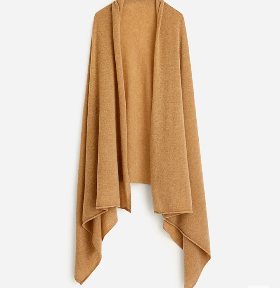 The perfect luxurious gift and it’s practical too. A cashmere wrap for the cold season season ahead 

Follow my shop @EboneeShae on the @shop.LTK app to shop this post and get my exclusive app-only content!

#liketkit #LTKGiftGuide #LTKSeasonal #LTKstyletip
@shop.ltk
https://liketk.it/4pIFE

#LTKGiftGuide #LTKstyletip #LTKSeasonal