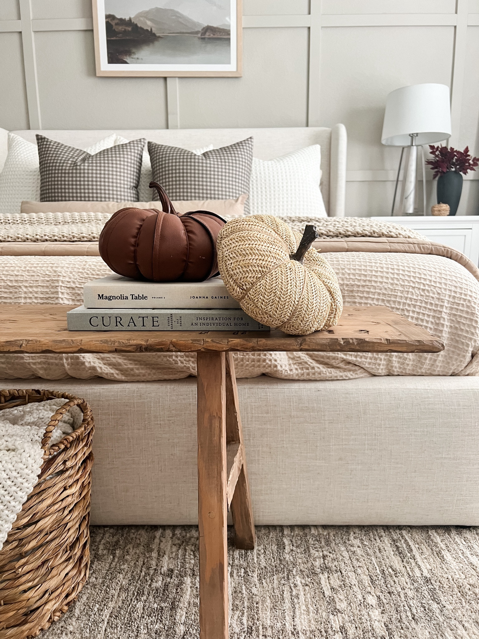 Love this little fall moment 🎃🍂🤎

#LTKHome #LTKSeasonal