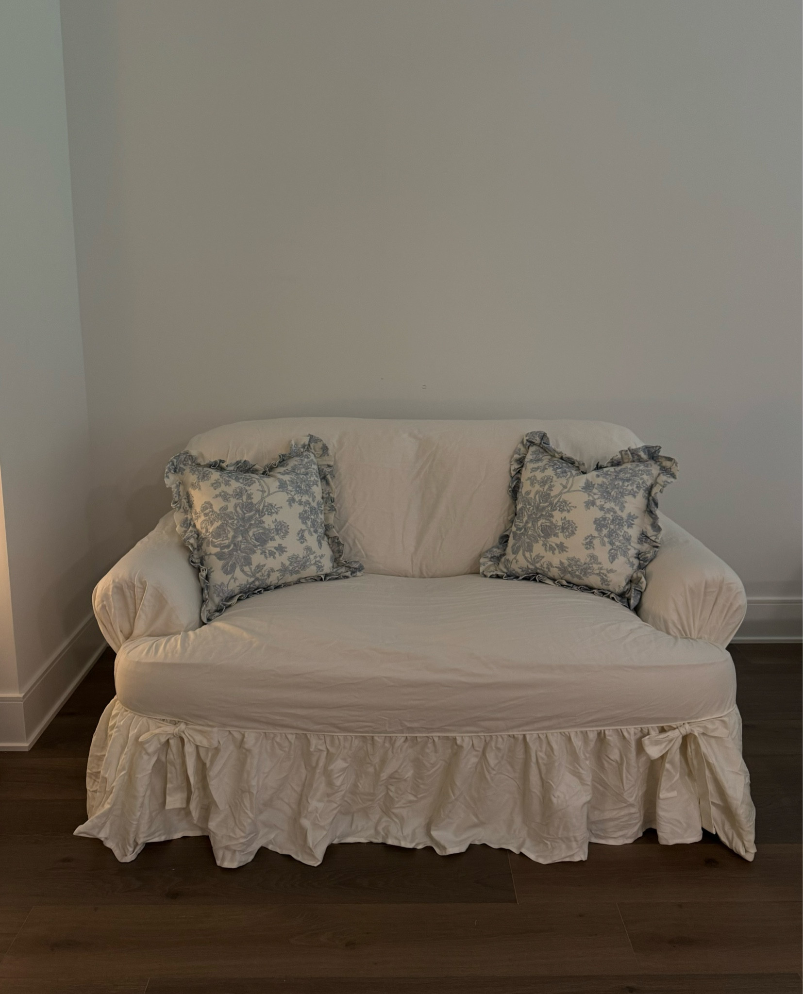 very demure ☺️🤍 these pillows are on sale this weekend and almost sold out!! 

#LTKSaleAlert #LTKFallSale #LTKHome