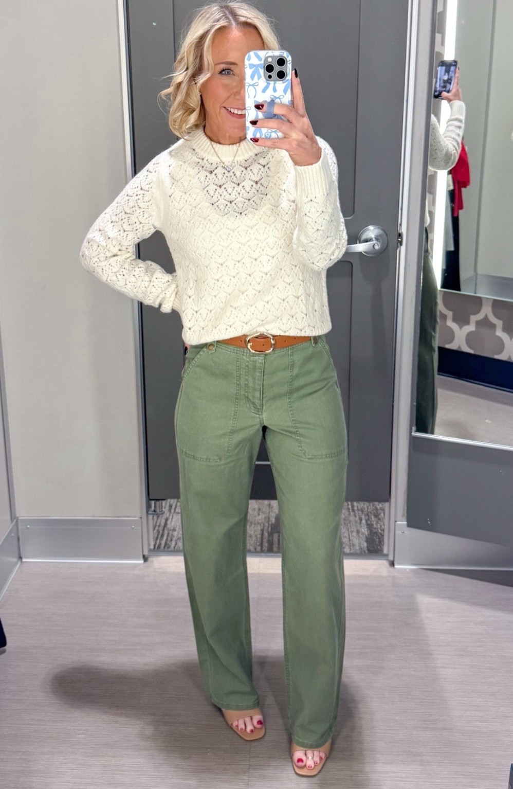Target - casual holiday(ish) in store try-on  

1. Lace Crewneck Sweater - size small. 3 colors. 2. Mid-Rise Straight Leg Cargo Pants - size 2. 4 colors. * Belt - waist size 26”-30”. 

 

#LTKHoliday #LTKSeasonal #LTKFindsUnder50