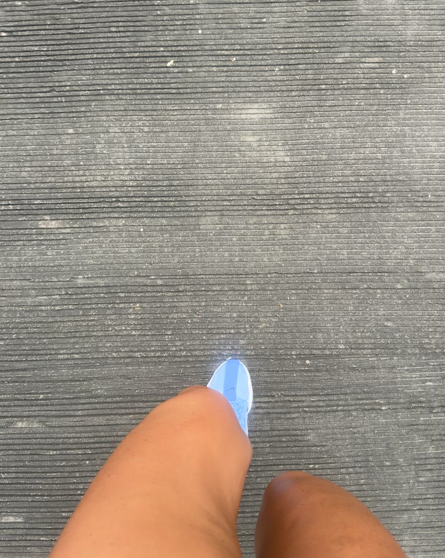 Got a new color and I’m obsessed. True to size. I’m wearing an 8.5! Prettiest color ever and they’re still on sale!!