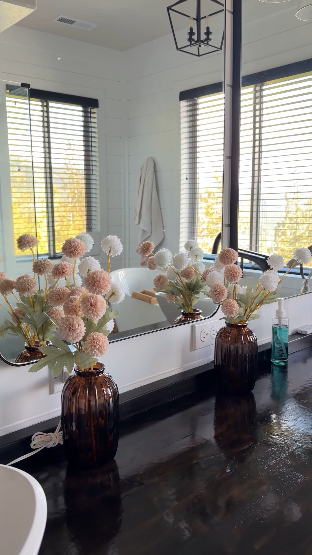 These Artificial flowers from Amazon are such a beautiful touch of spring to my home! Vases are also from Amazon. 

#LTKHome