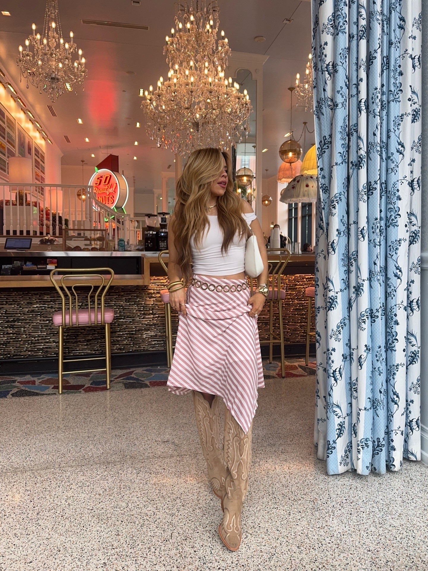 Use code ELIA for princess polly skirt 



#LTKgrwm #LTKootd