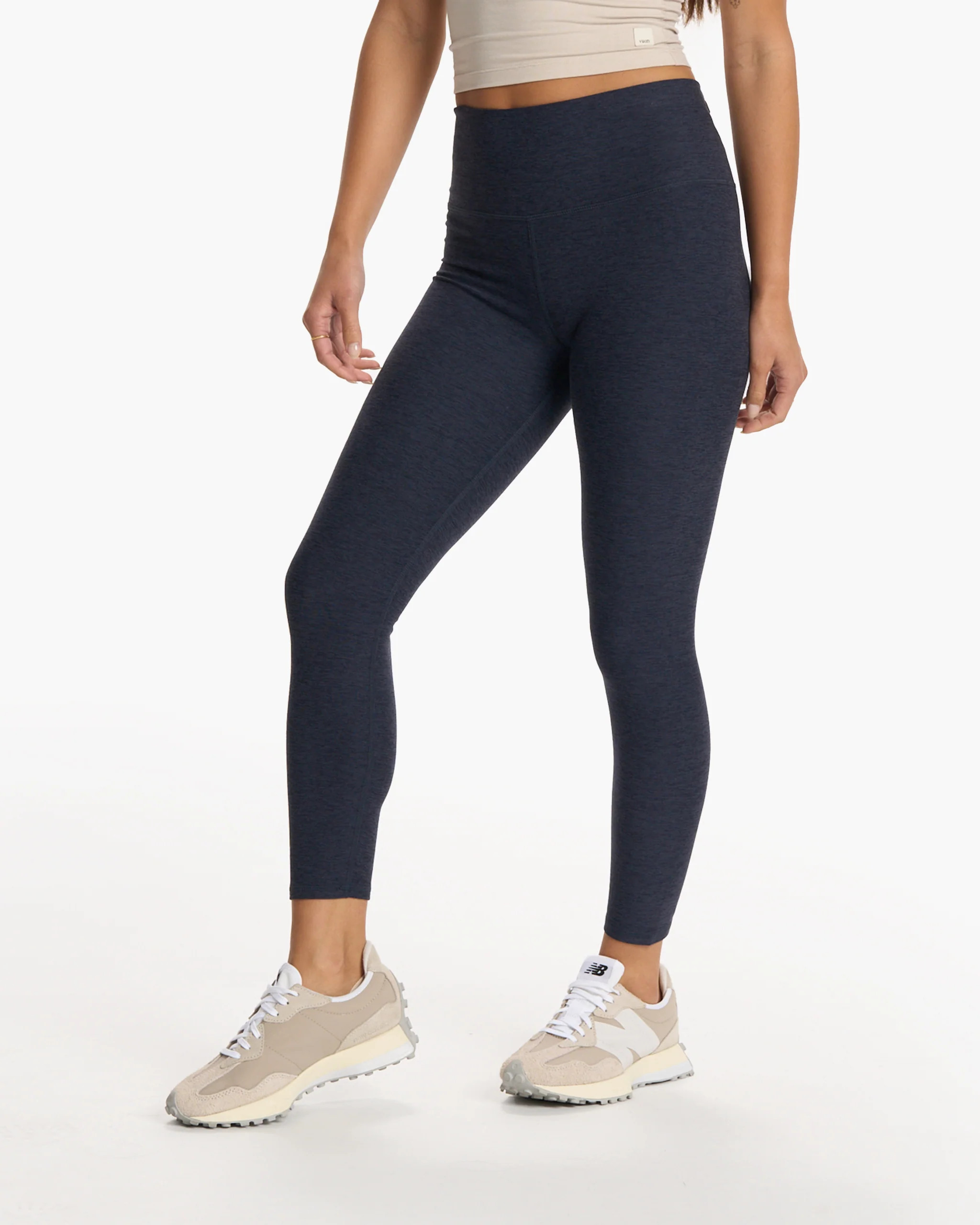 Clean Elevation Legging-Short | Vuori Clothing (US & Canada)