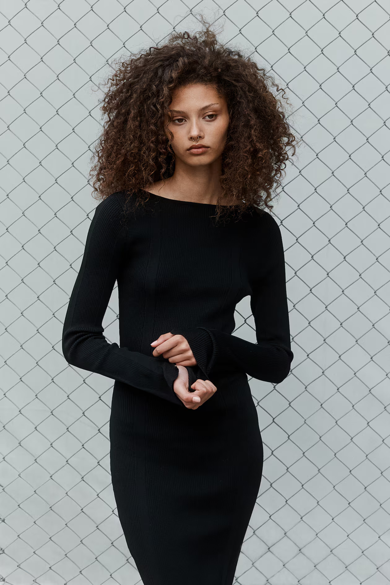 RIB-KNIT BODYCON DRESS WITH LOW-CUT BACK | H&M (US + CA)