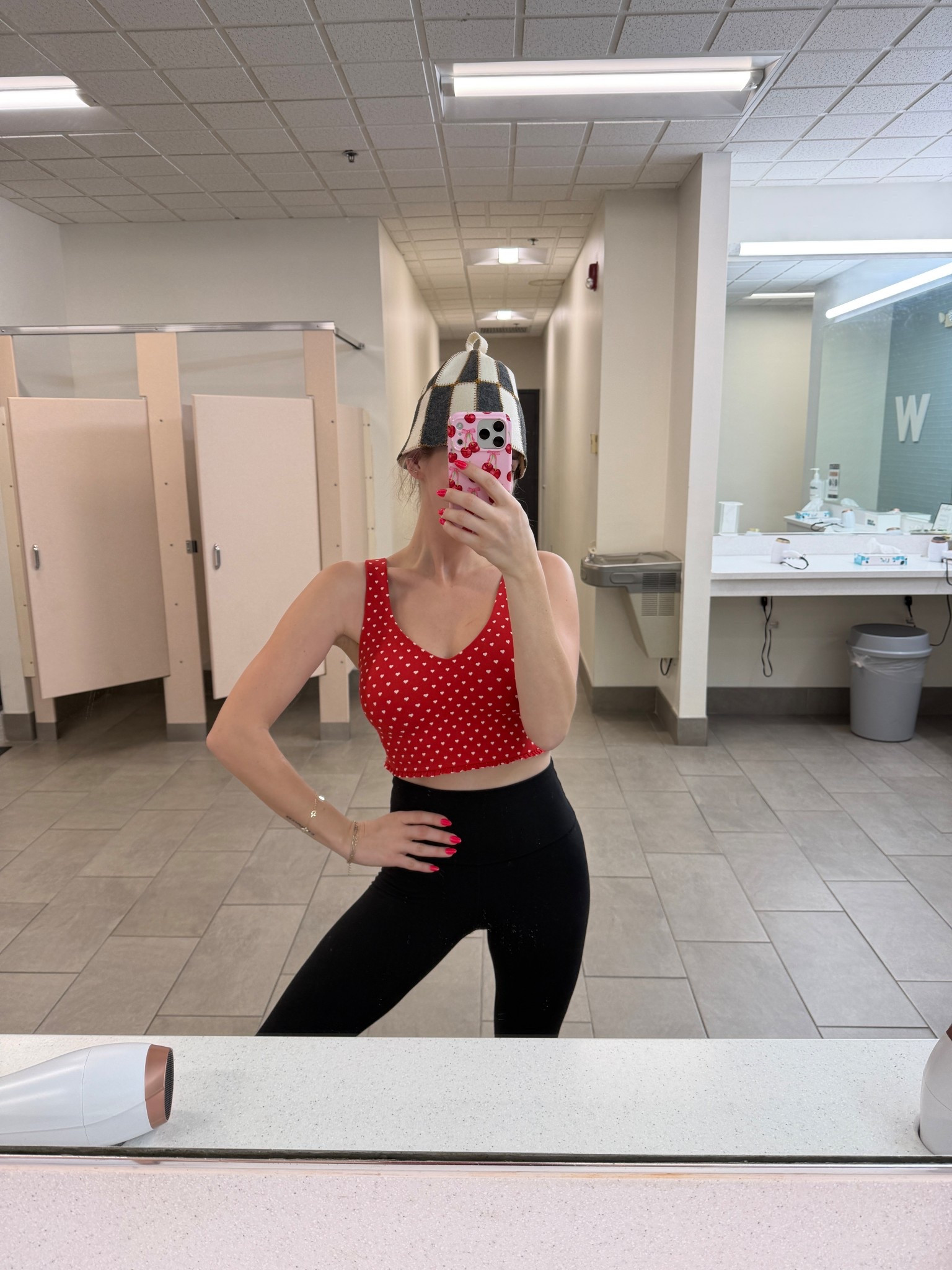 My sauna hat! 

#LTKgrwm #LTKdayinmylife #LTKfitnessgoals