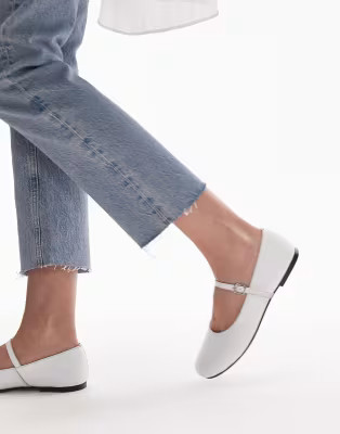 Topshop Carmen leather round toe ballet flats in white | ASOS (Global)