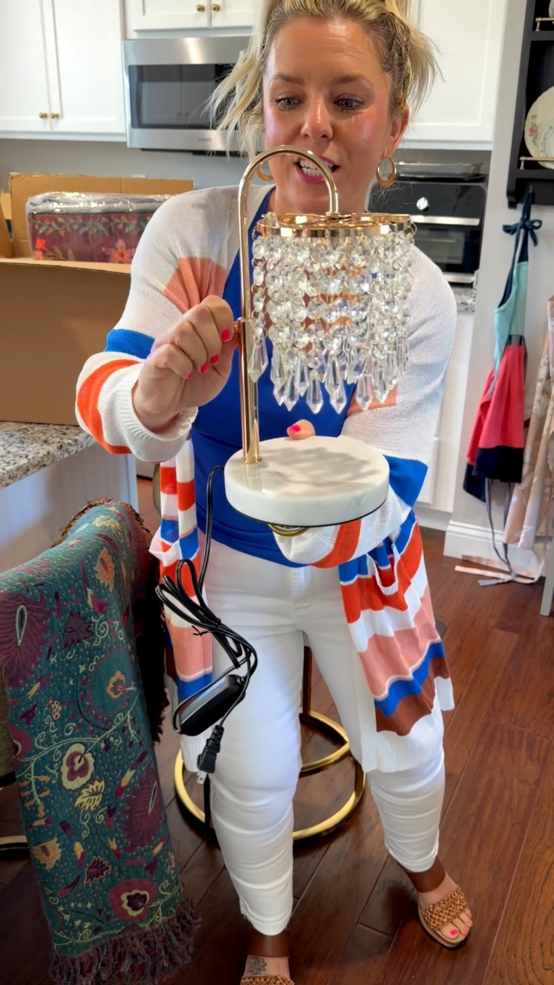 This candle warming lamp looks like a vintage chandelier! And the marble base looks so high end, but it's Amazon! The power switch has a timer and various heat levels to you can adjust the scent strength too! 

 

#LTKHome