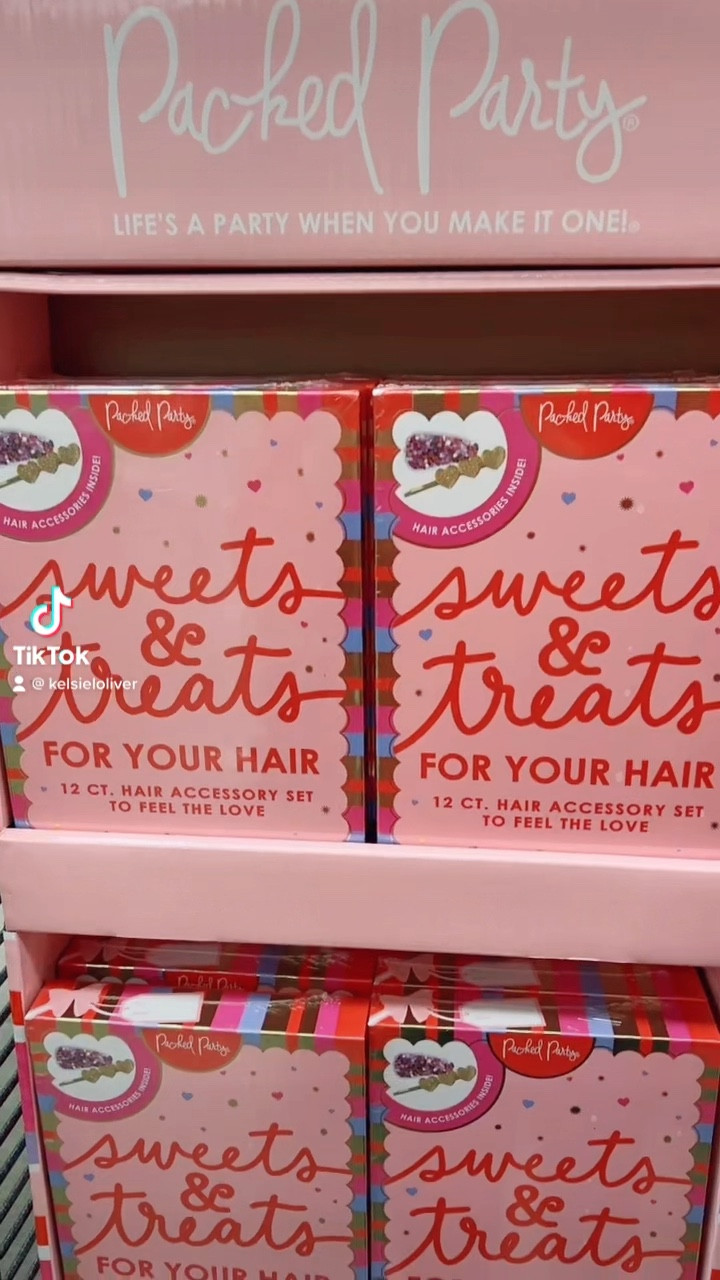 The perfect Valentines Day gift for her, a friend or family member!! Super cute and affordable!🛍️💗 

Walmart | Packed Party | Valentines Day Gift | Hair Accessories |

#LTKbeauty #LTKGiftGuide #LTKSeasonal