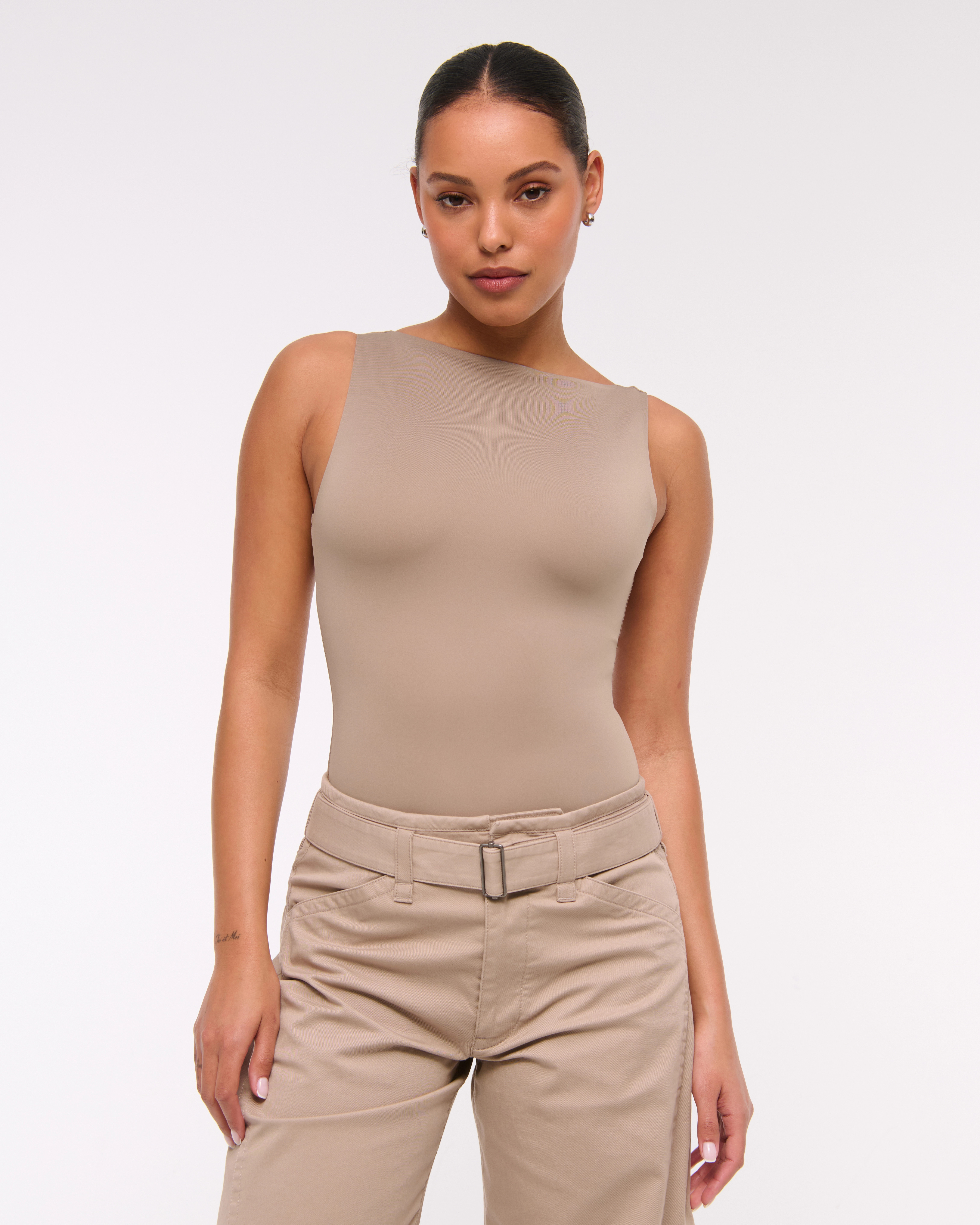 Sculpt Matte Seamless Slash Scoop-Back Bodysuit | Abercrombie & Fitch (US)