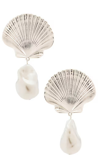 Scallop Earrings in Silver Plated | Revolve Clothing (Global)