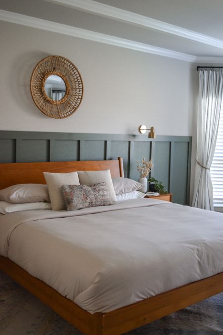 Fall bedroom refresh 🍂
#beddingsheets
#duvetcover #bedroom #throwpillows #kilimpillow

#LTKhome #LTKSeasonal #LTKunder50