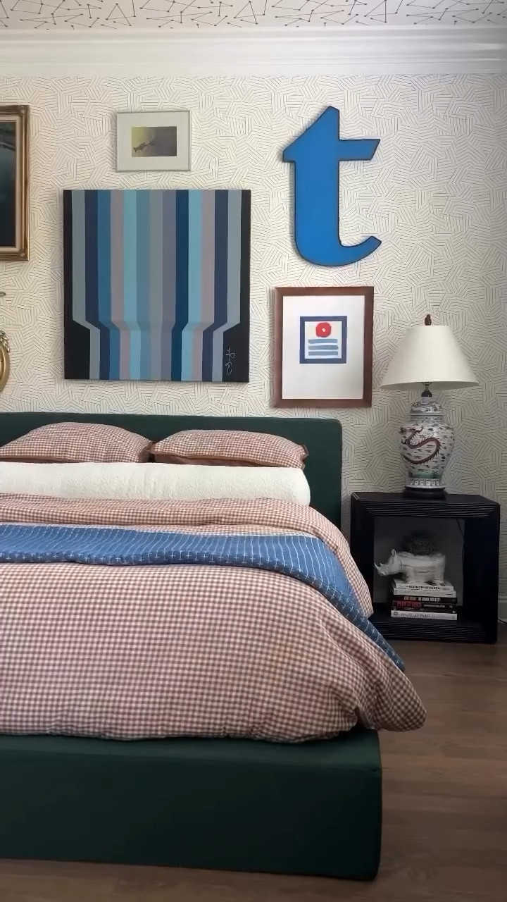 My son turned 14 last month and I finally had to come to terms with the fact he had grown out of his twin bed. He wanted a “cooler” room and I knew we could work with the bones of his room to make it feel totally new from the design he had since he was 7. His first request was a platform bed which was very different than the antique bed I had in mind. But, once we found this @softframedesigns bed, I knew I could make a platform style bed work. It’s cozy, stylish and soft and couldn’t have been easier to set up! I couldn’t resist their bolster pillow for added comfort and the perfect fit.

The new queen size bed is 6” longer than his twin bed so we decided to reorient the room and make his gallery wall a focal point above the bed. He had been asking to move the huge lacquered desk out of his room - and I happily obliged and transitioned it to my craft table! 

We switched out some of his art by hanging a striking @ginajulian op art over his bed along with the @kayce_hughes_art that has a pop of red that I totally covet as an ode to his previous twin bed. 

I found the chinoiserie lamp from @shopuncommoncollector from her corner at @casabellamarketnc and it perfectly pulls all of the colors together. The side tables, draperies and wallpaper all stayed the same and I love how those elements easily transitioned from his little boy room to his teen room. It goes to show that if you buy what you love then you will always find a place for things! I’ll share details of his bedding soon - I am actually waiting for one more item - another request from him. 

I’ll share more pictures of the rest of his room soon - but for now let’s appreciate the perfectly made bed because we know it didn’t stay like that for long! Let me know if you have questions!

#housebeautiful #southernliving #myhousebeautiful #traditionalwithatwist #southernhome #traditionalhome #chinoiseriechic  #sodomino #southernhomemag #betterhomesandgardens #dominomag #bhgstylemaker #mytradhome #moderntraditional #southerncharm #southernstyle #interiorstylingideas #classicdecor #hgtvmagazine #hgtvhome #ighomes #interiordecoratingideas #stylishhomevibes #teenboyroom #boyroom #platformbed #schustagram