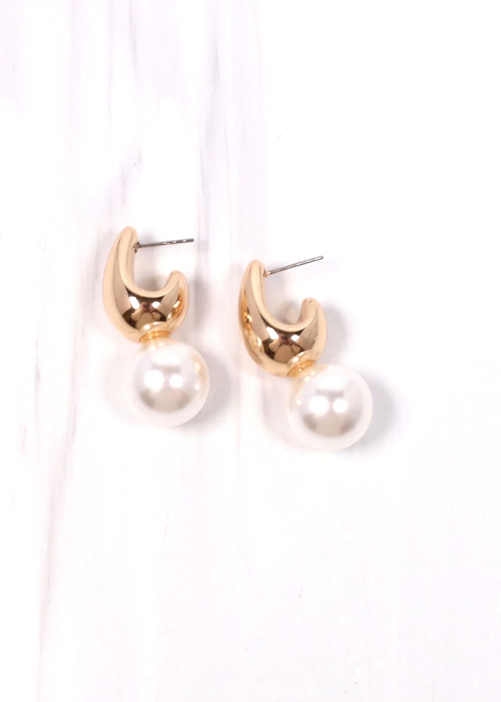 Espanola Pearl Drop Earring GOLD | Caroline Hill