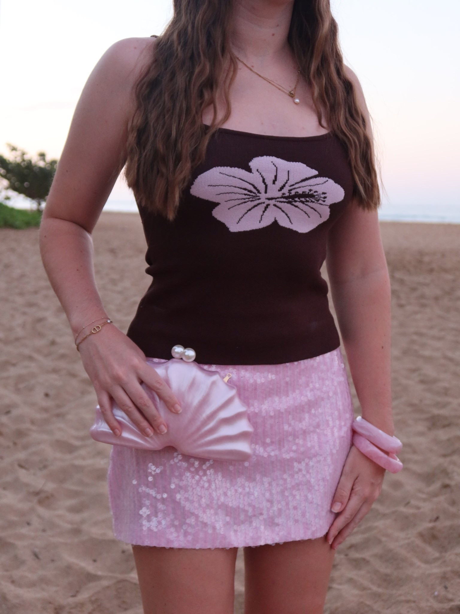Sequin mini skirt outfit for vacation

#LTKootd #LTKSeasonal