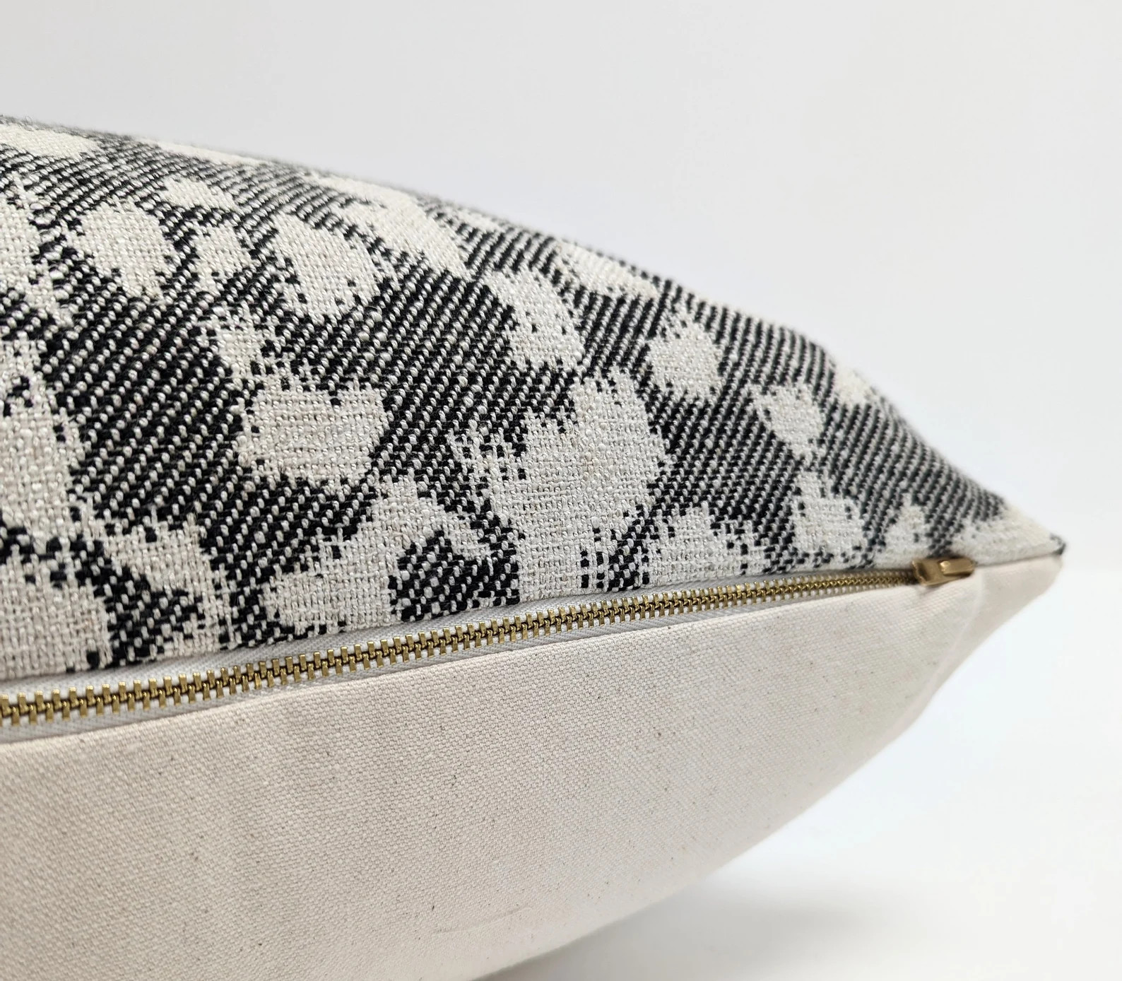 Designer Beige and Black Pillow Modern Black Pillow Cover - Etsy | Etsy (US)